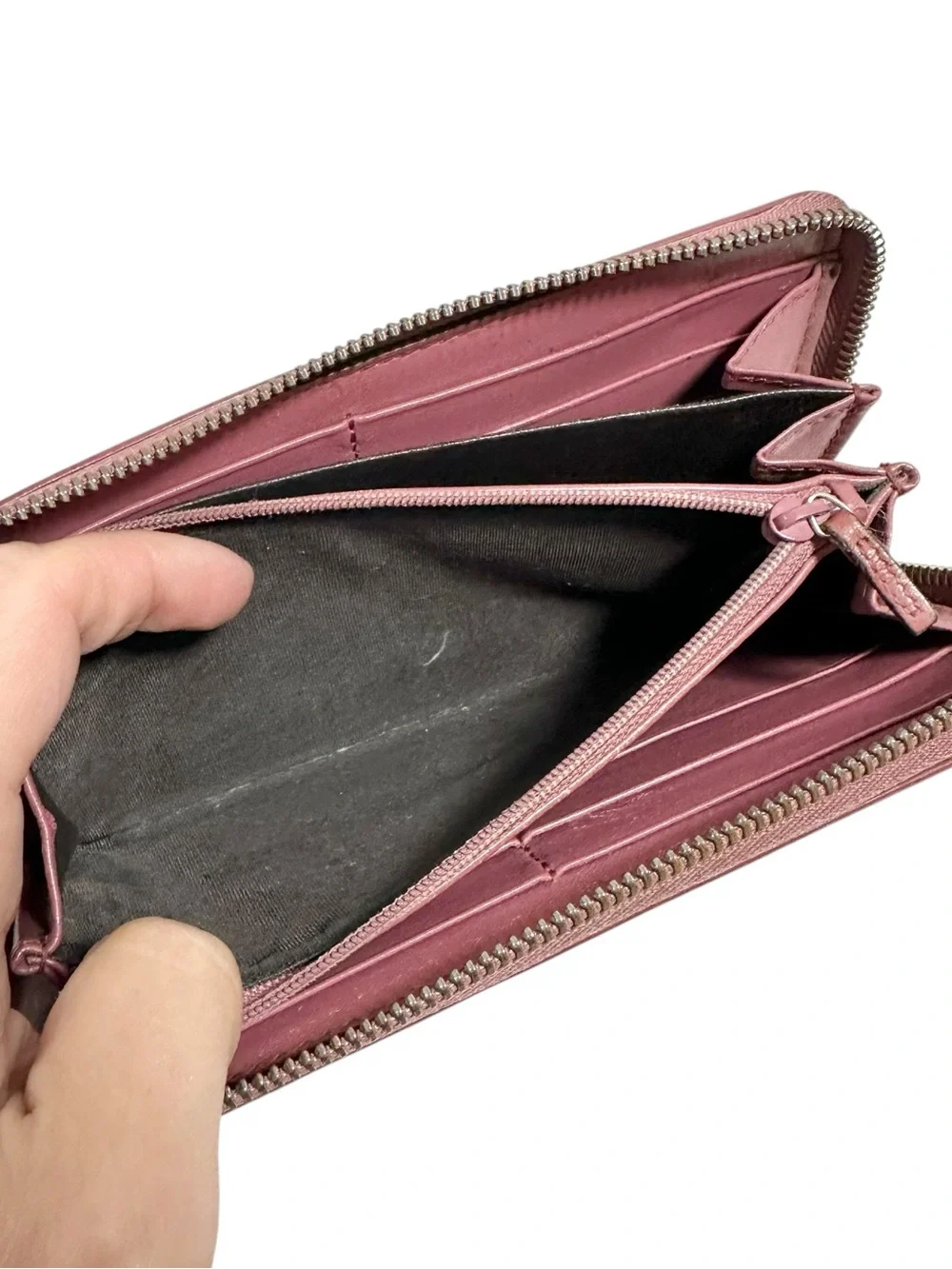 Gucci Pink GG Monogram Leather & Gold Large Zippy Zip Around Wallet